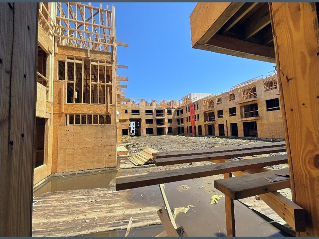 Link Apartments℠ Broad Ave construction site