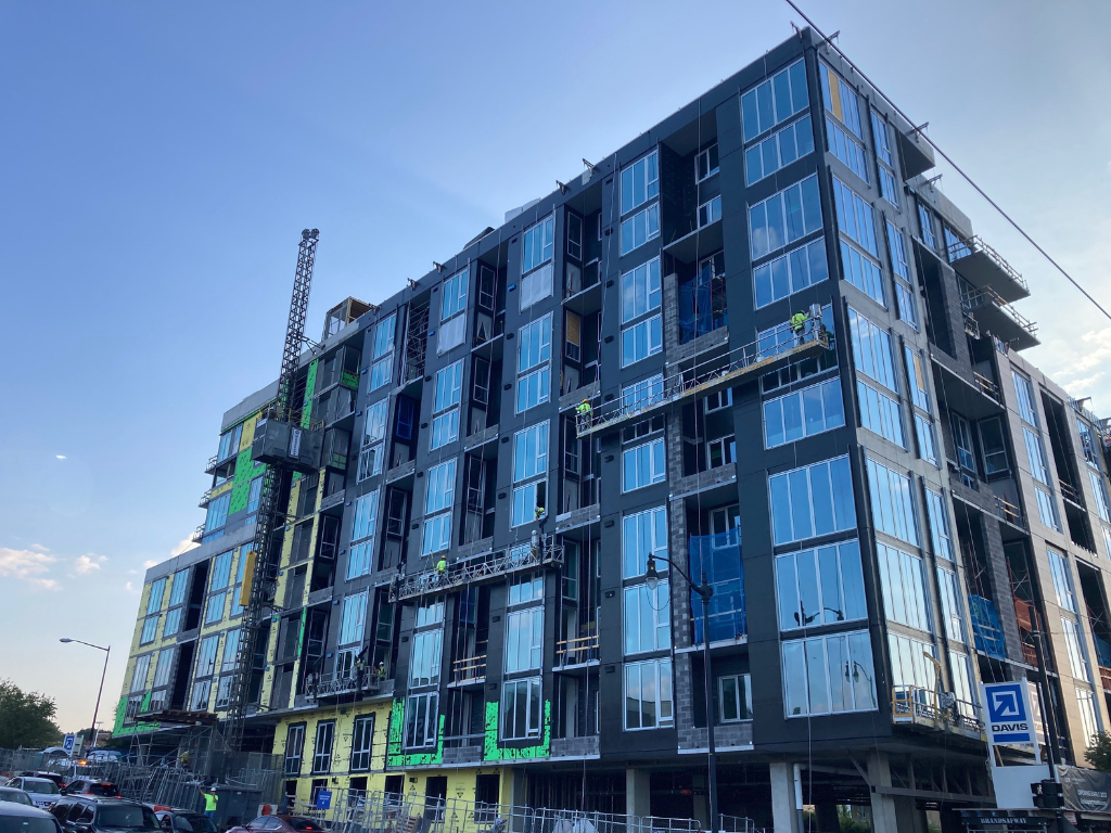 Link Apartments℠ H Street