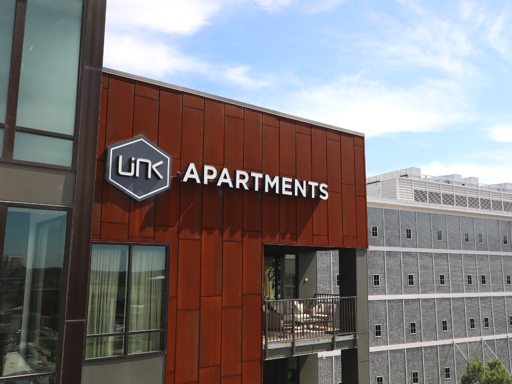 link apartments exterior